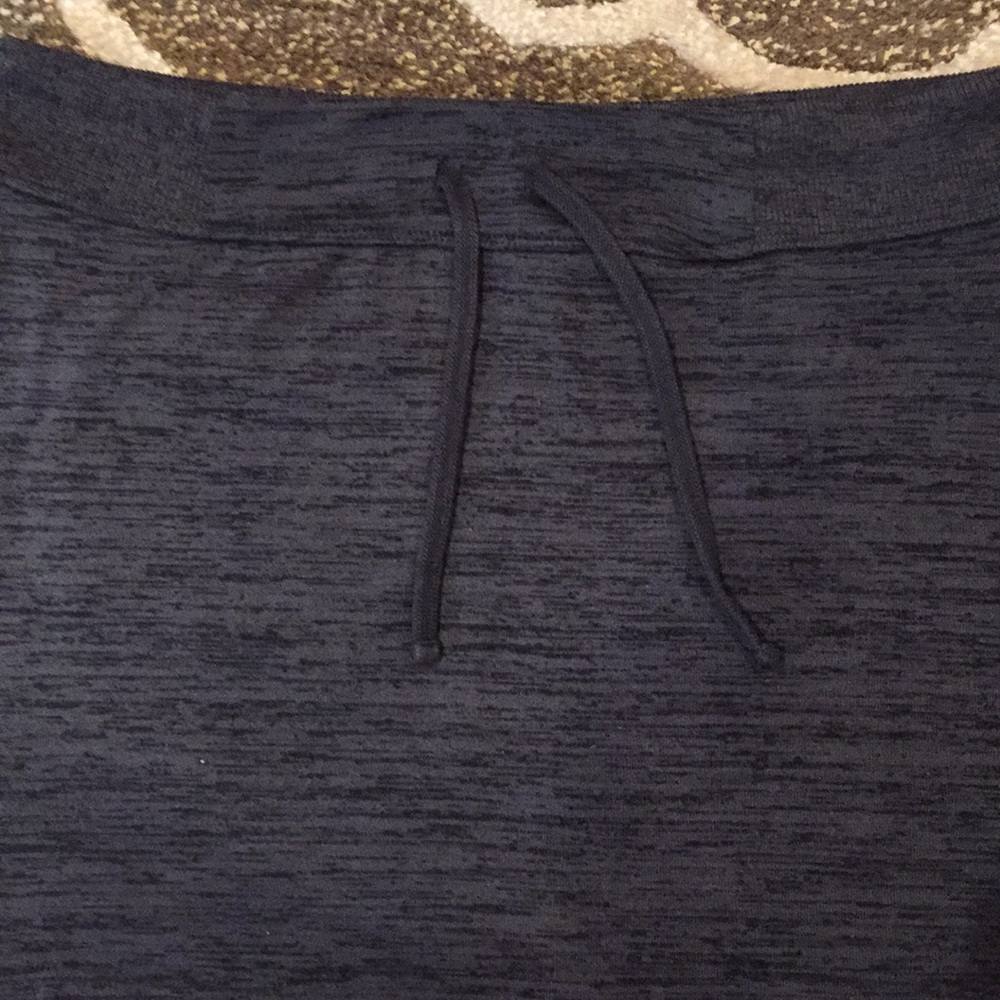 Drawstring Athleta skirt, size M